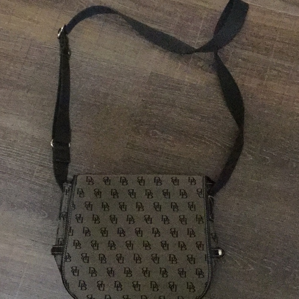 Dooney and Bourke Bag